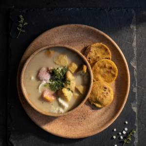 Caldo con huevo